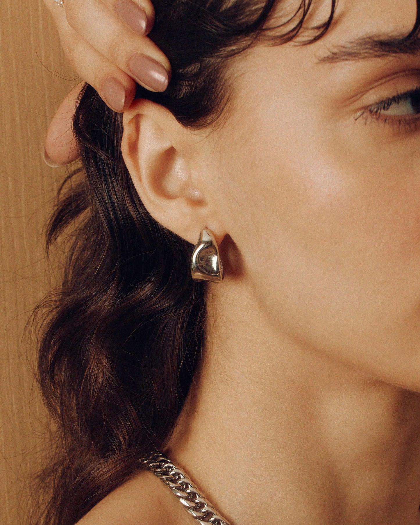 Wave Hoop Studs