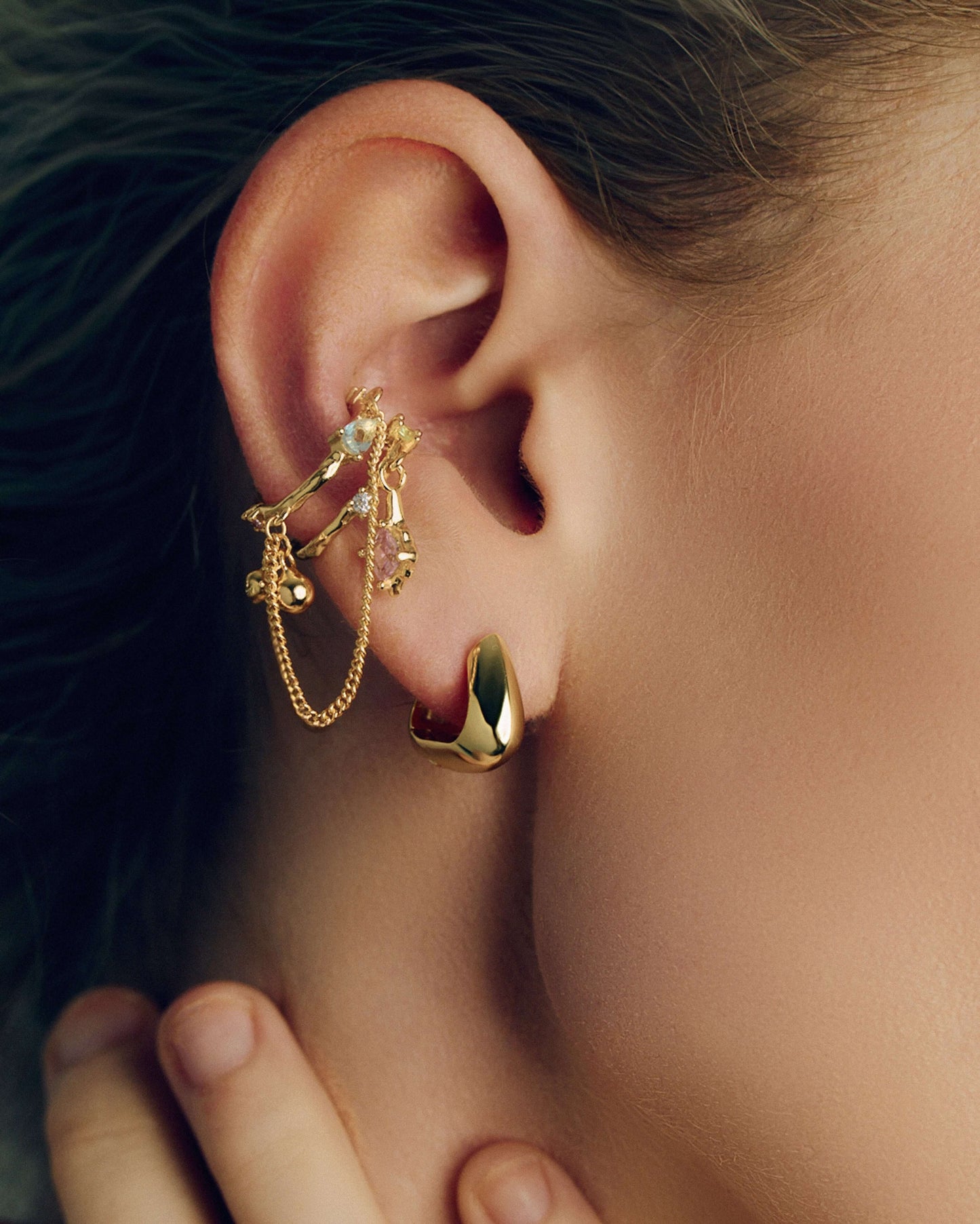 Triune Medium Hoops