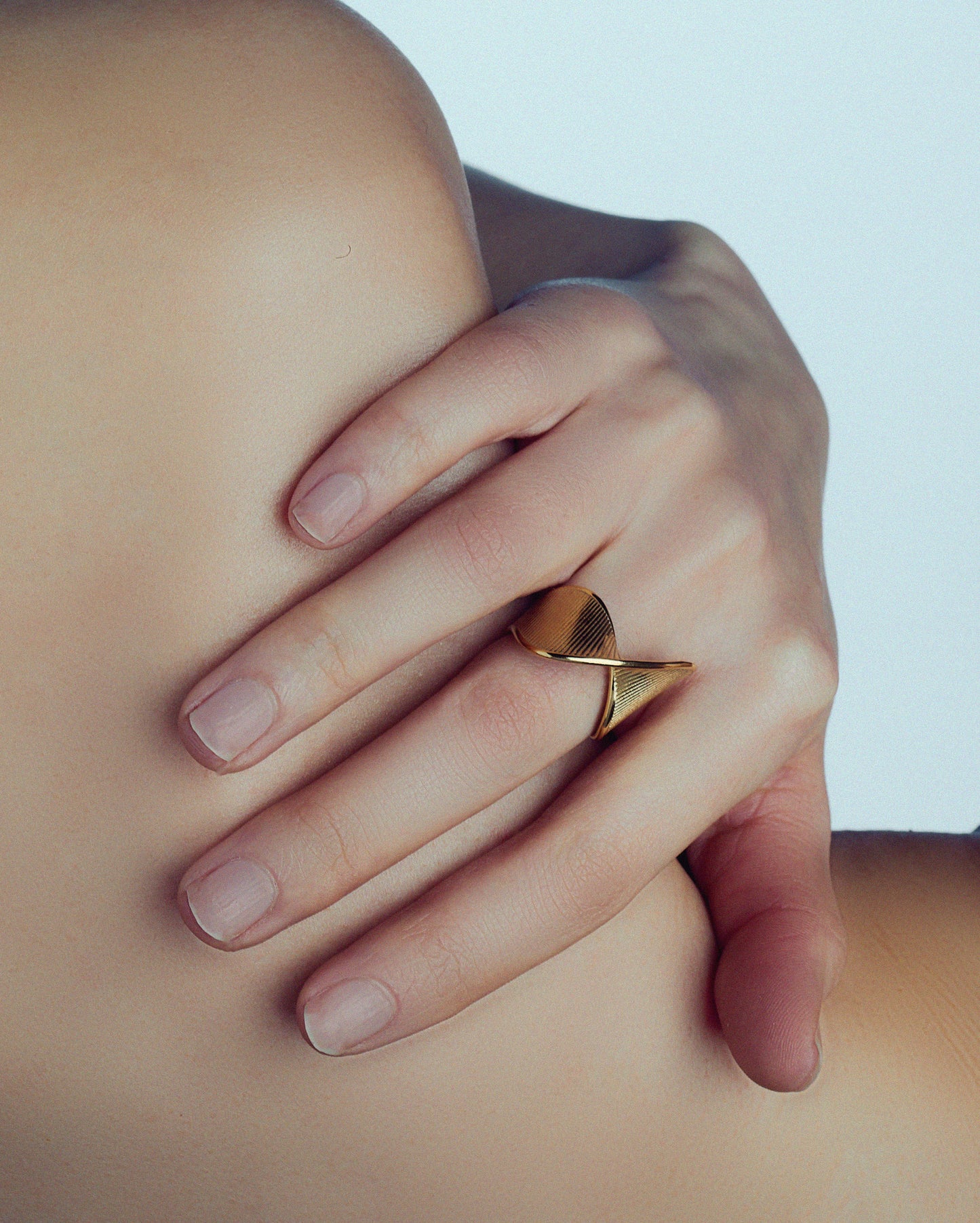 Sculpted Twist Ring