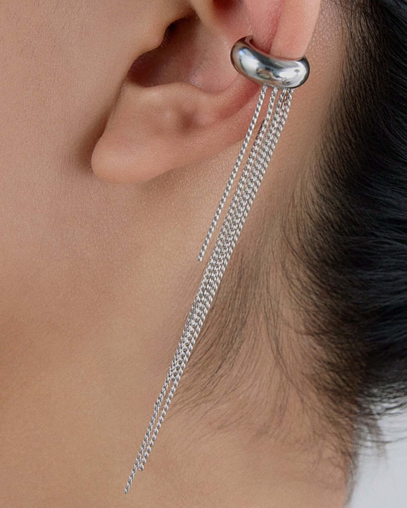 Dome Chain Ear Cuff