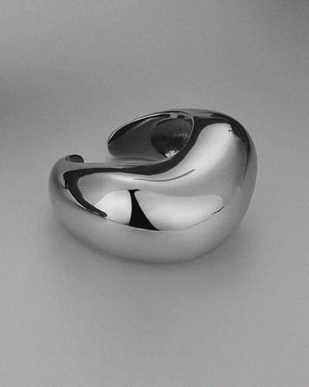 VENUS DOME CHUNKY RING