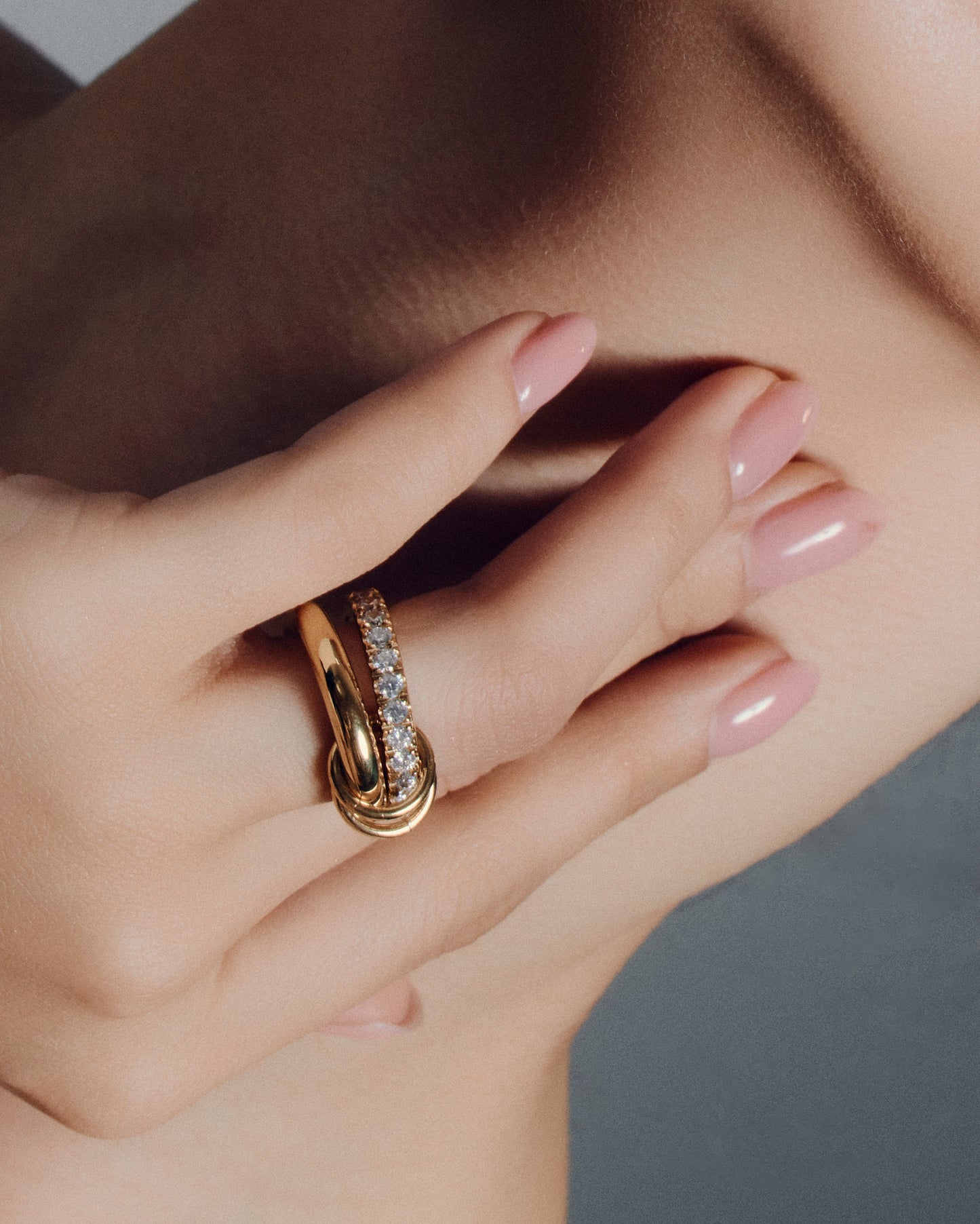 Gold Knot Pavé Ring