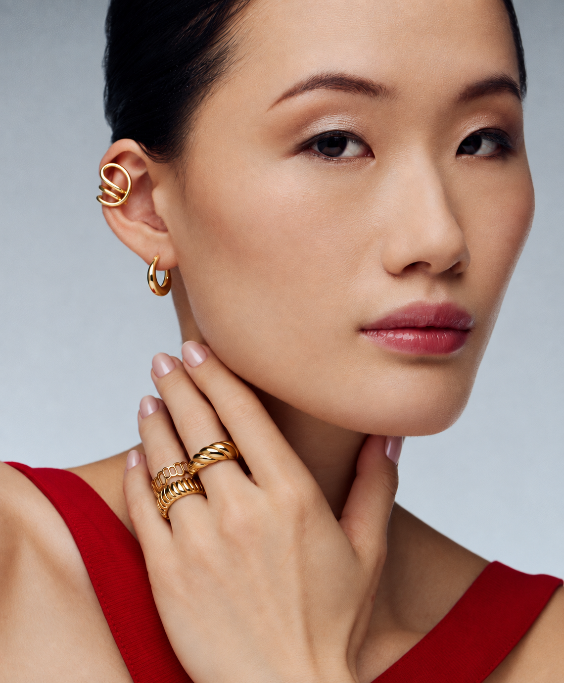 Loop Wrap Ear Cuff in gold or silver with sculptural non pierced open loop design, modern statement ear jewelry for men and women
