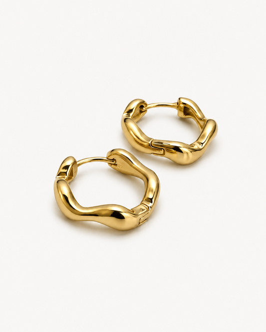 Wavy Hoops