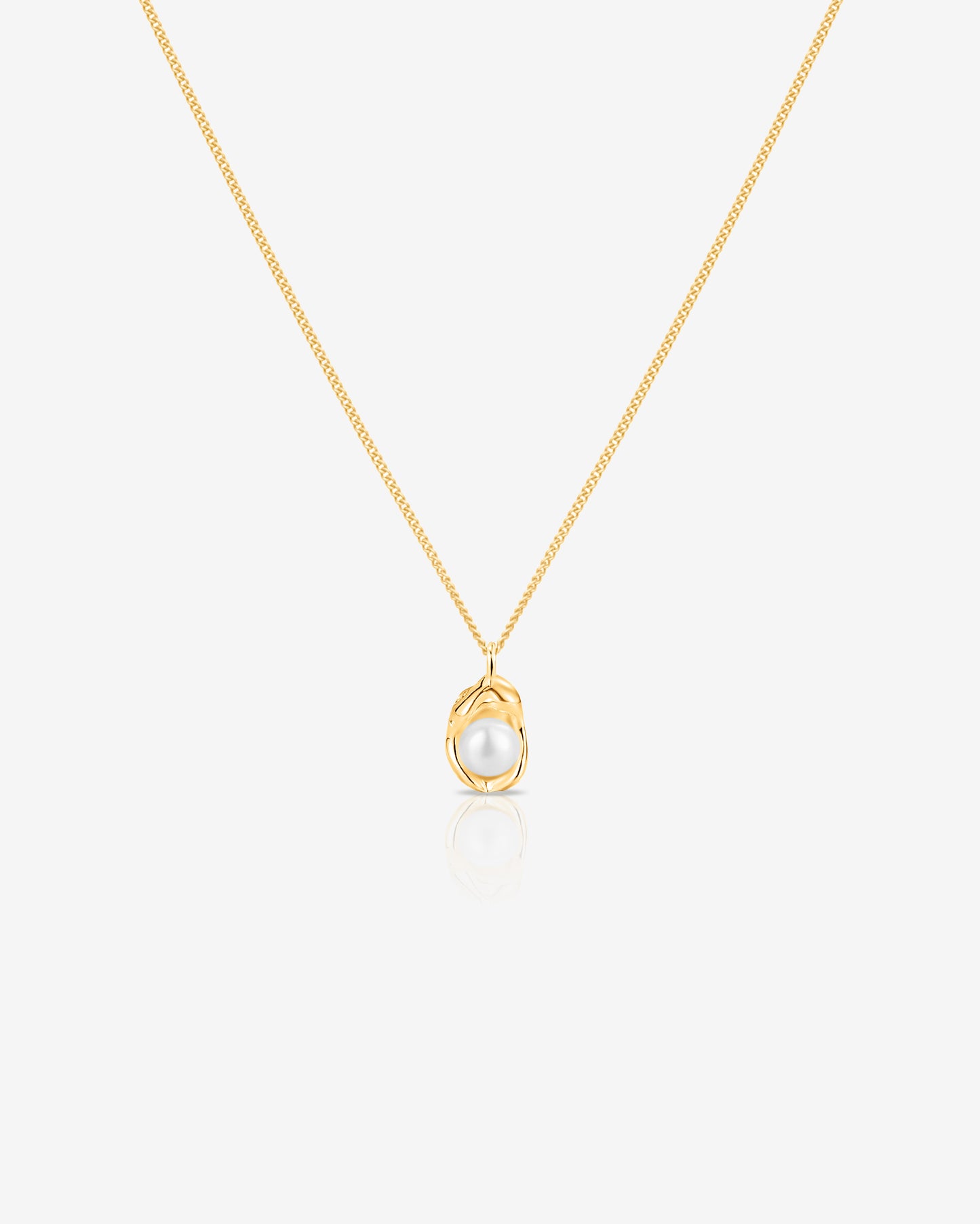 Dainty freshwater pearl pendant necklace on a delicate chain, perfect for everyday wear or adding a soft, elegant statement.