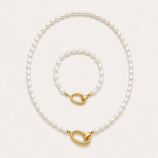 Pearl Set Necklace & Bracelet