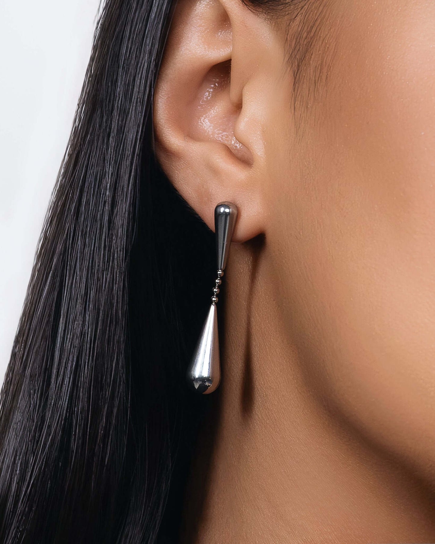 Double teardrop drop stud earrings in gold or silver finish, modern minimalist dangling earrings for women, elegant statement teardrop jewelry, sleek long drop earrings, trendy everyday or evening earrings gift for her