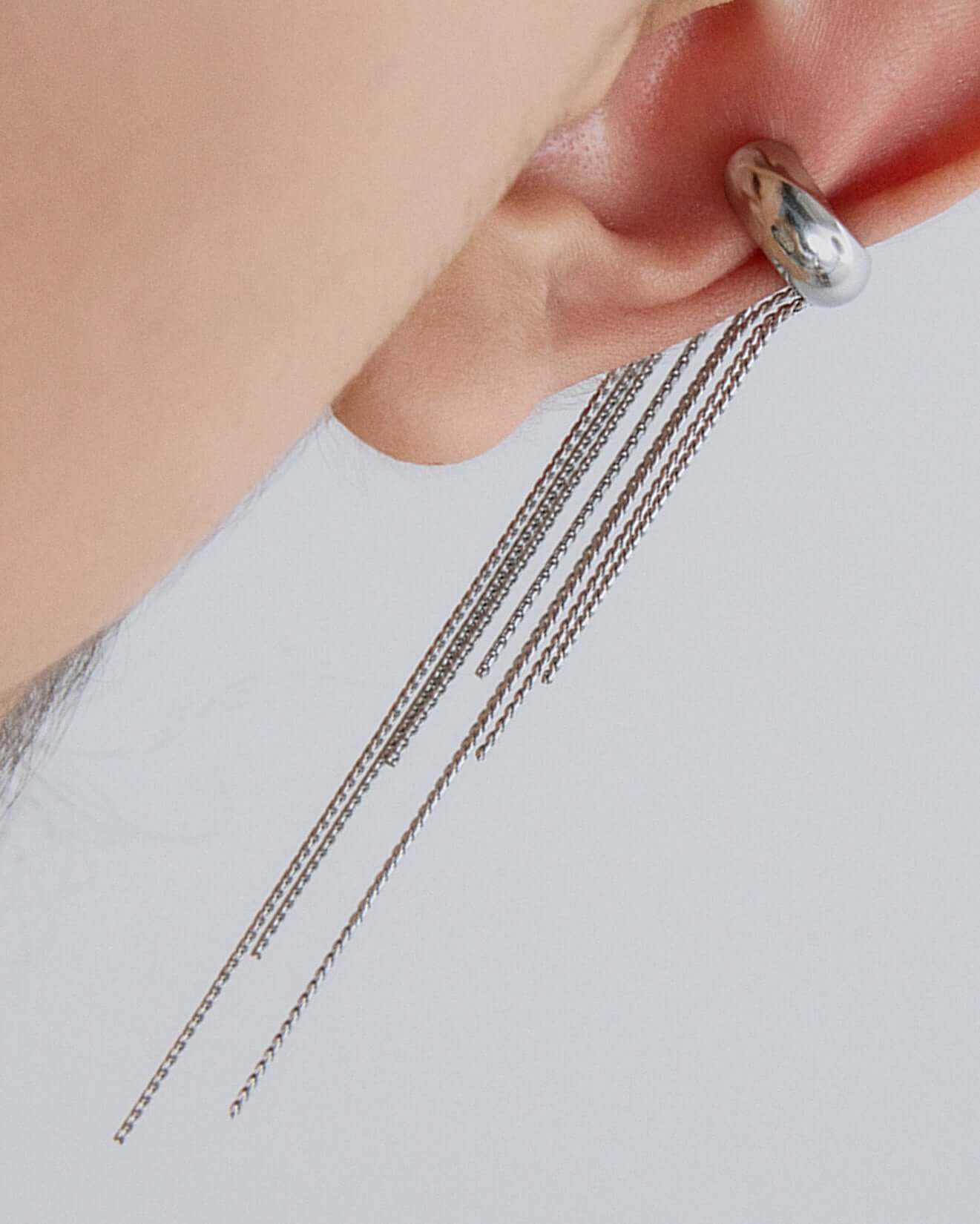 Dome Chain Ear Cuff