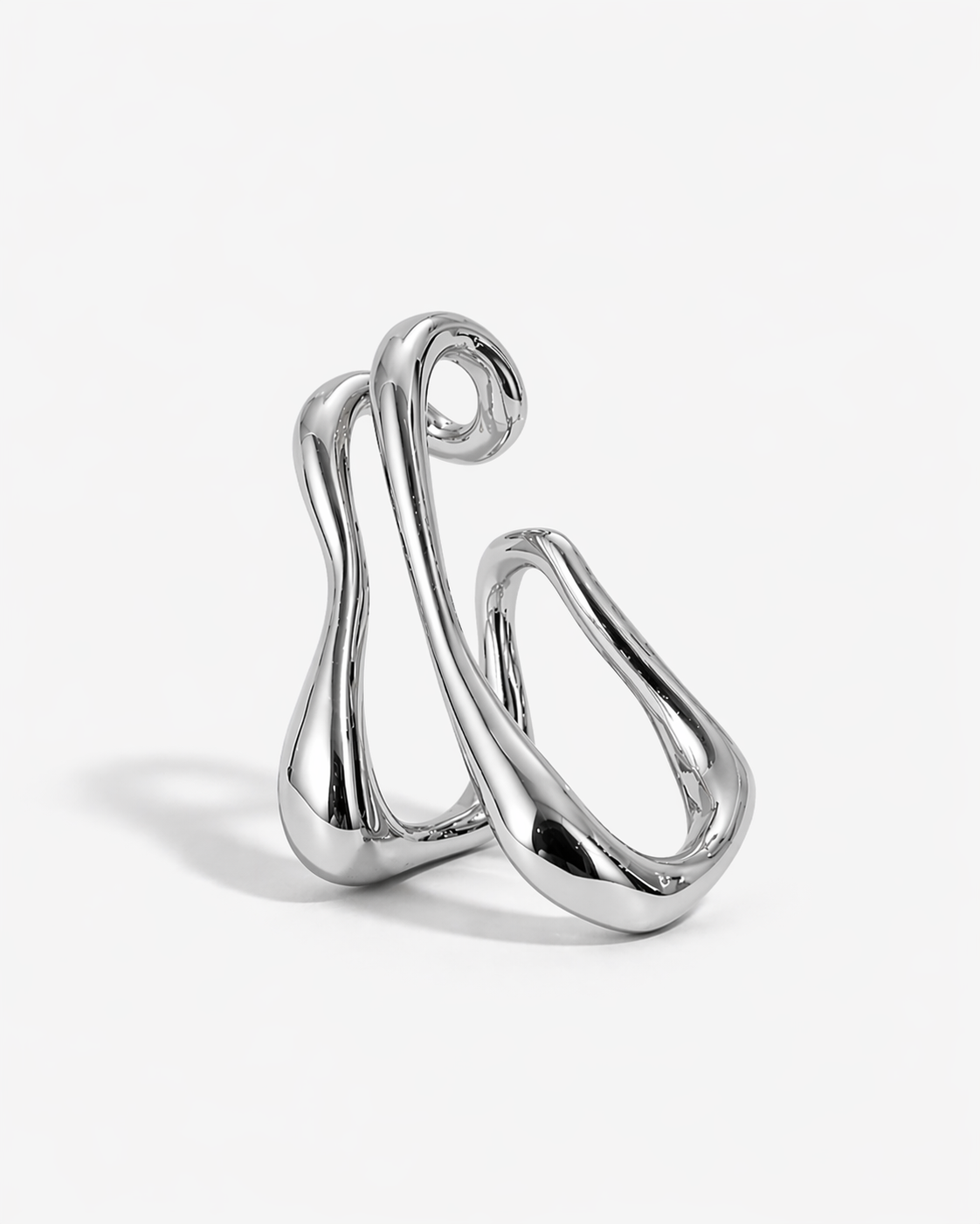 Targen Hanging Ear Cuff