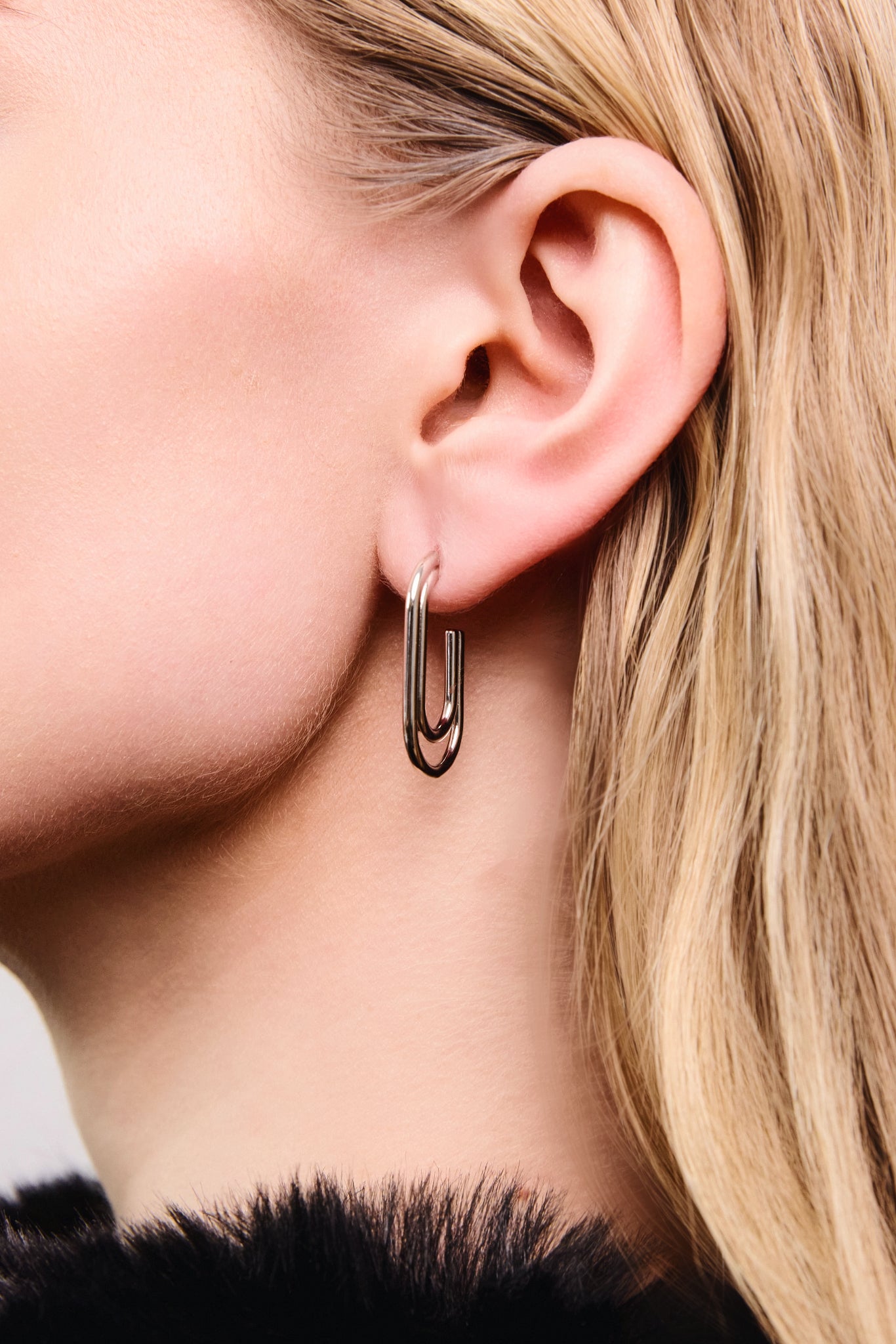 Double Loop Drop Hoops