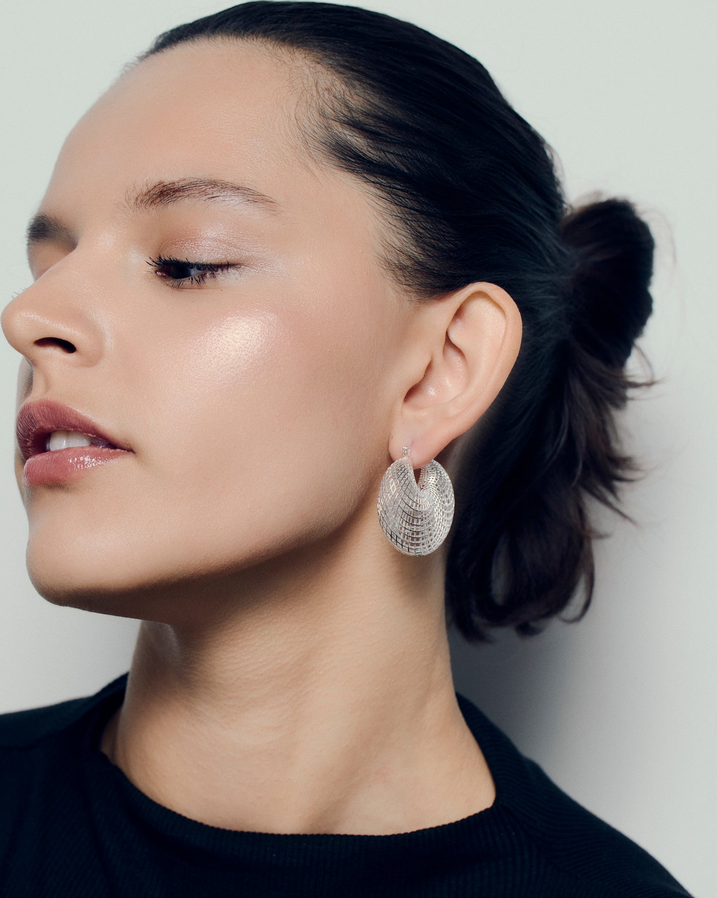 Mesh Puffy Hoops