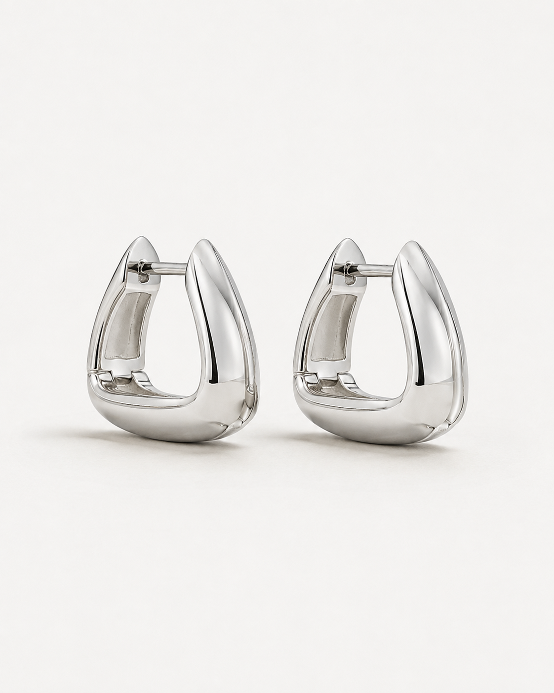 Triune Medium Hoops