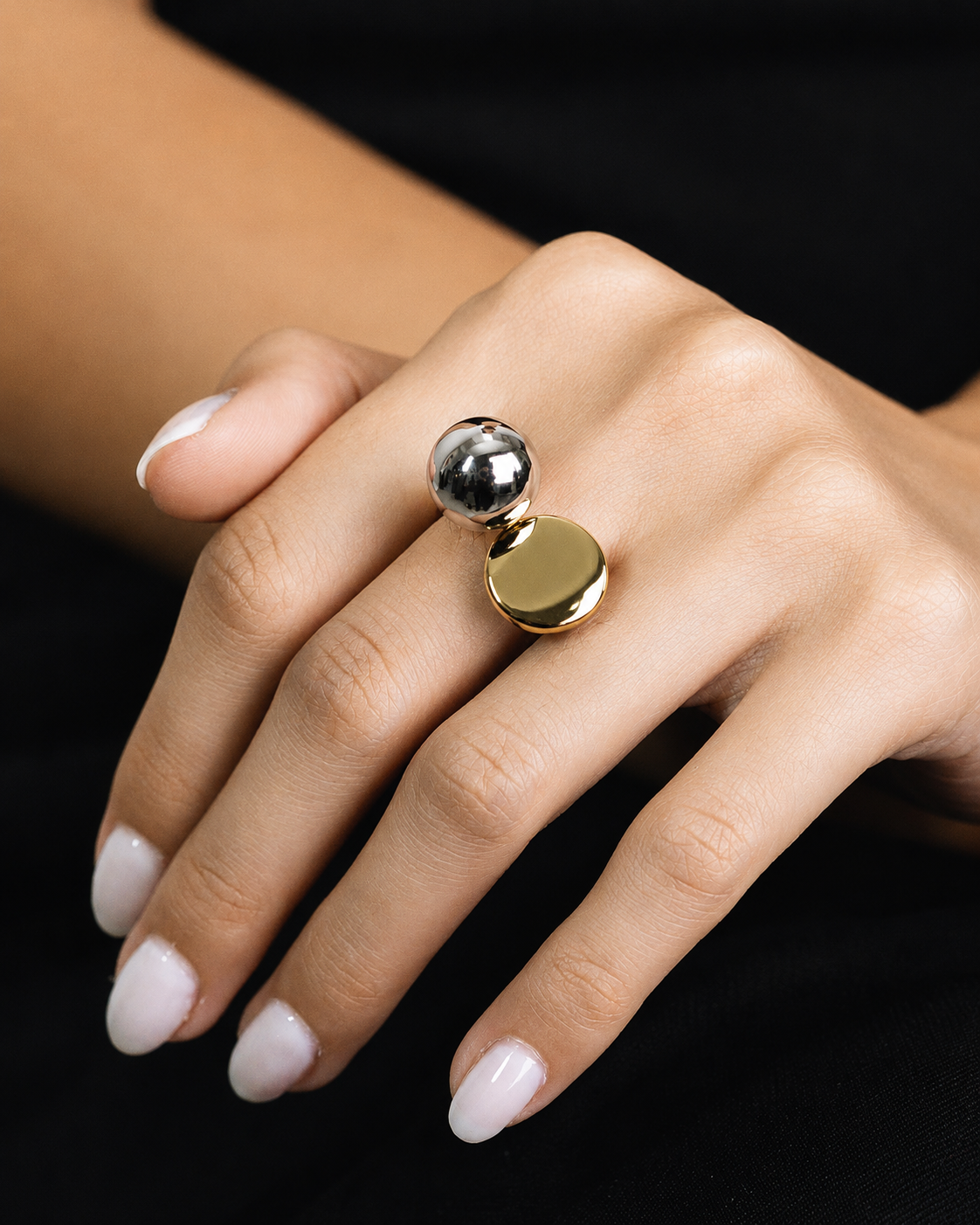 Ball Disc Statement Ring